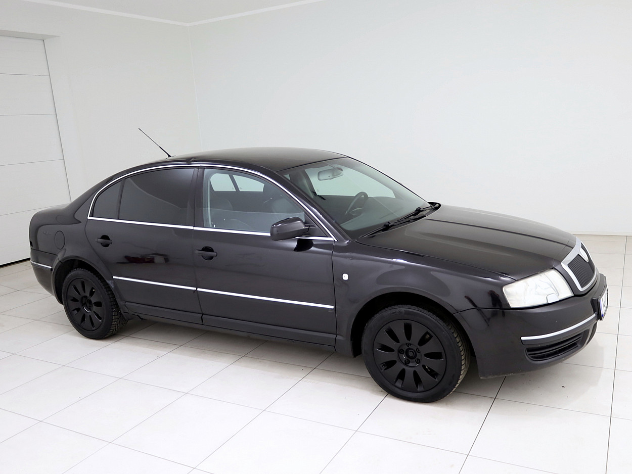 Skoda Superb Highline ATM 2.5 TDI 120 kW - Photo 1