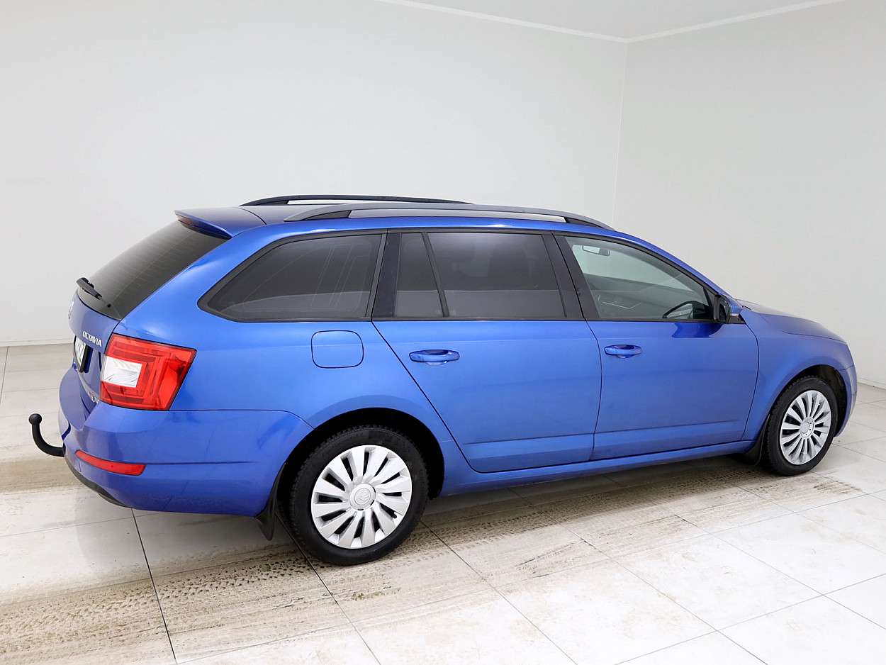 Skoda Octavia Comfortline 4x4 2.0 TDI 110 kW - Photo 3