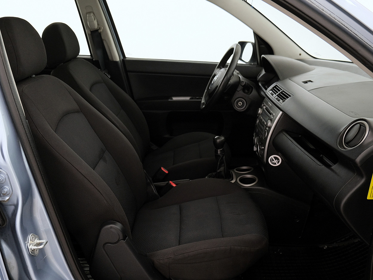 Mazda 2 Elegance 1.4 59 kW - Photo 6