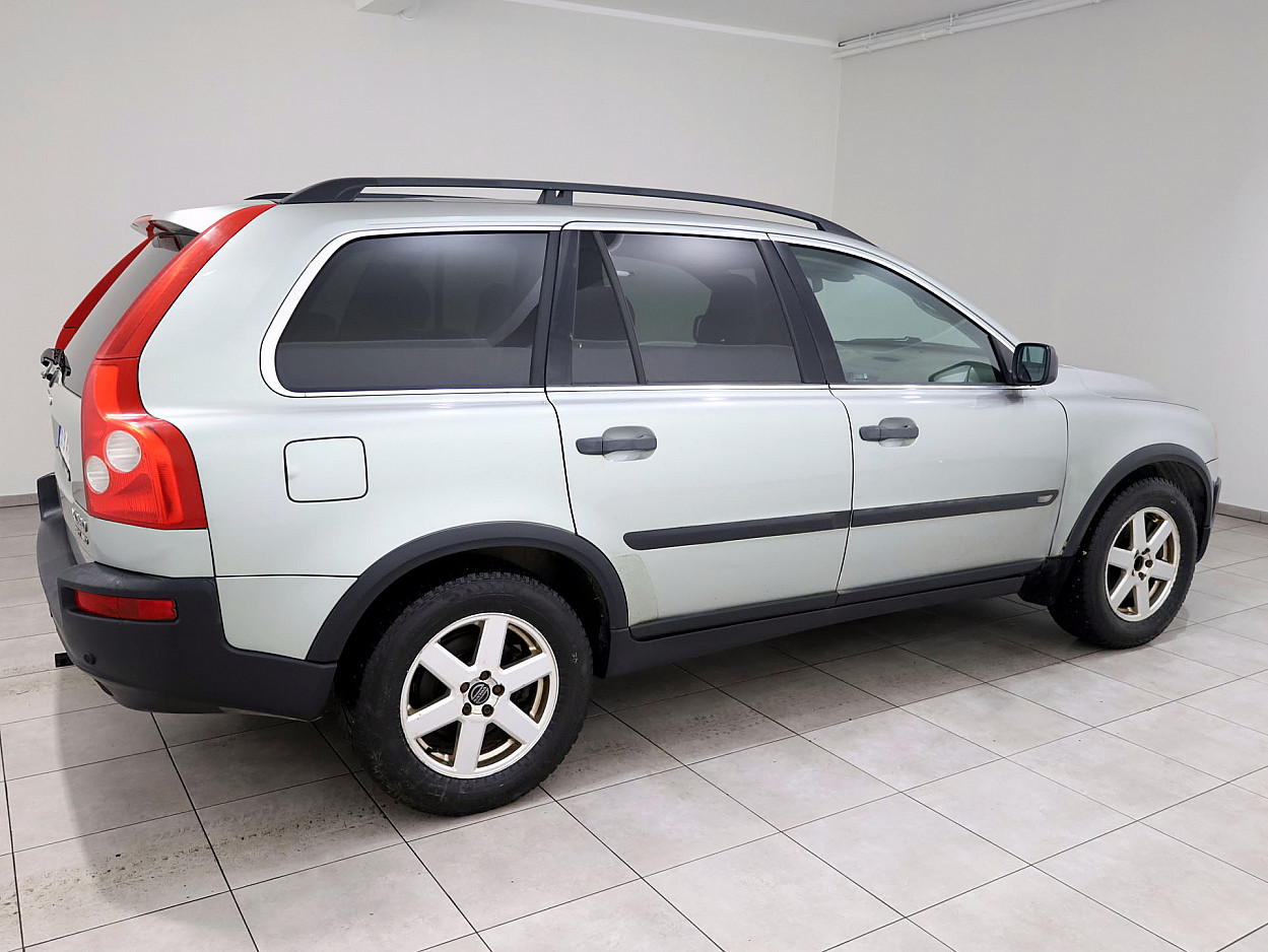 Volvo XC90 Summum ATM 2.5 154 kW - Photo 3