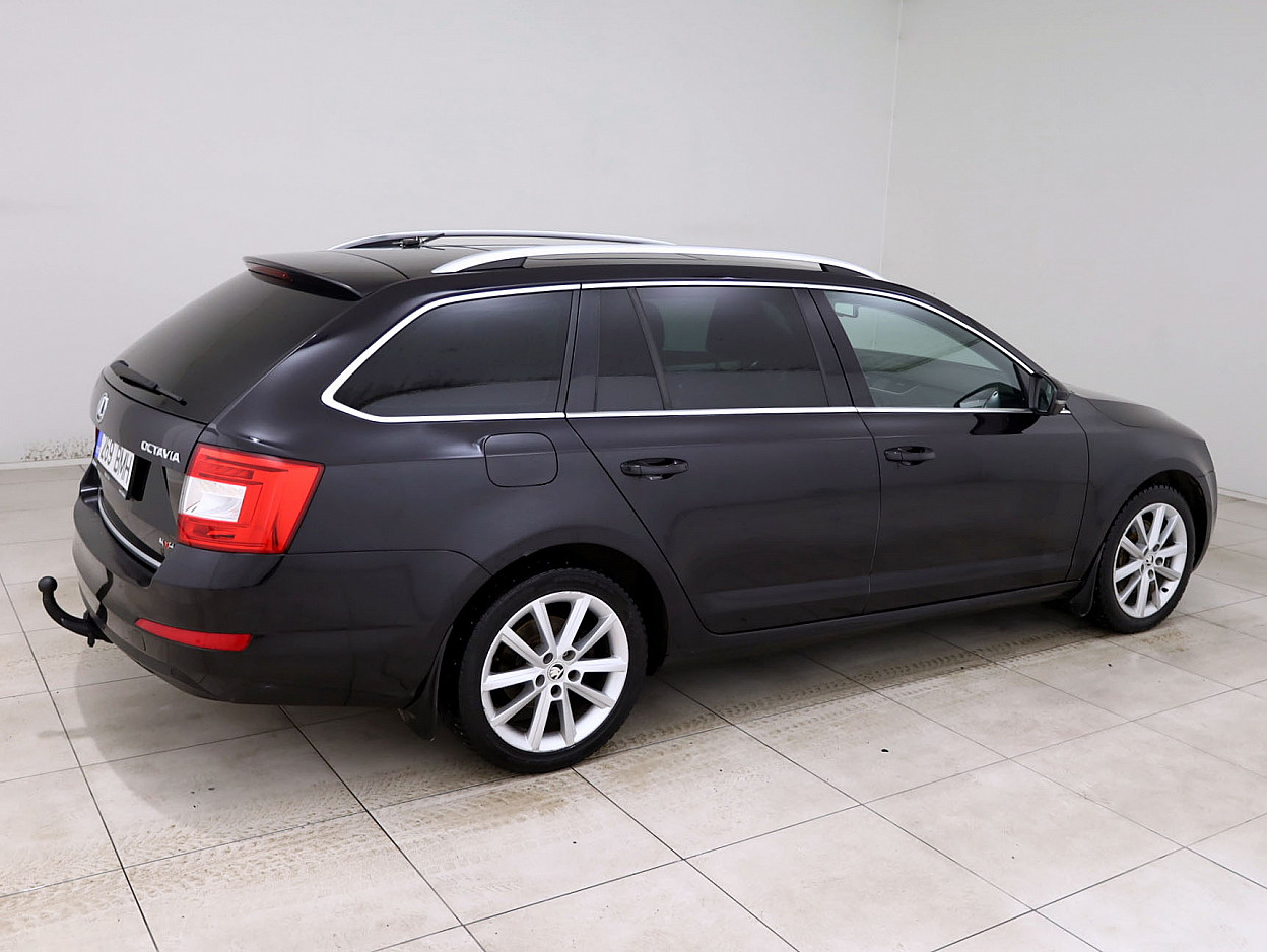 Skoda Octavia Highline 4x4 ATM 1.8 132 kW - Photo 3