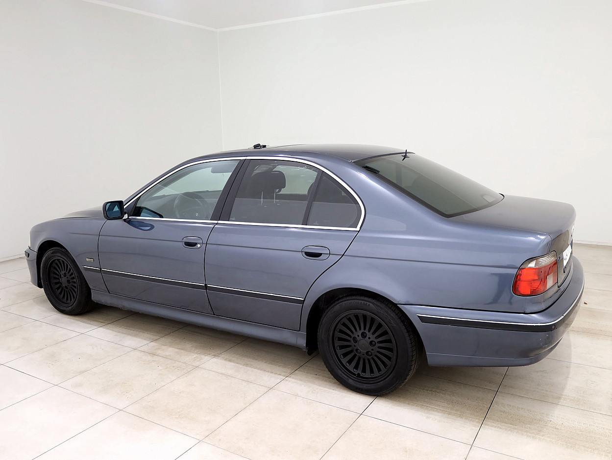 BMW 530 Executive ATM 2.9 D 135 kW - Photo 4