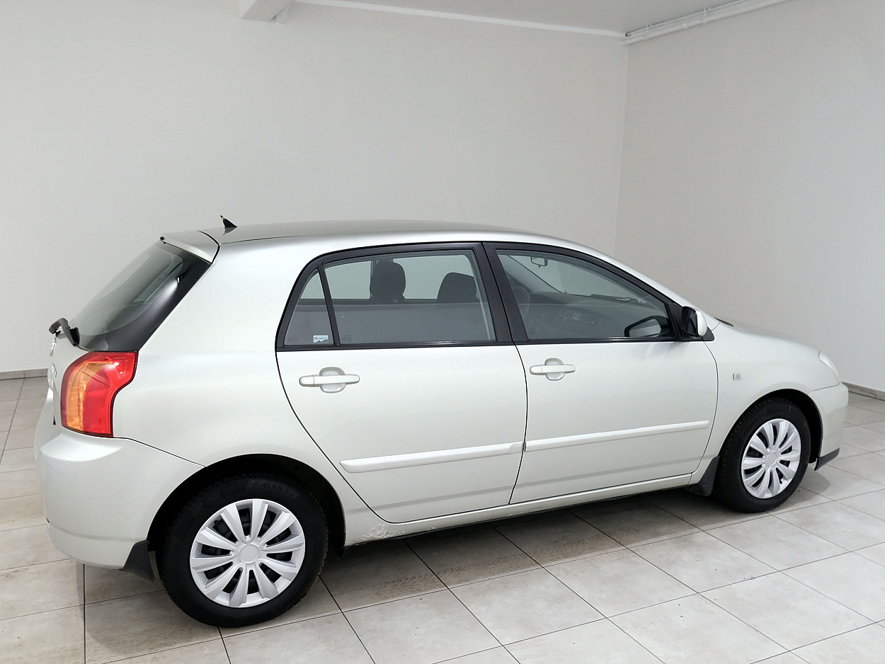 Toyota Corolla Linea Sol Facelift 1.4 71 kW - Photo 3