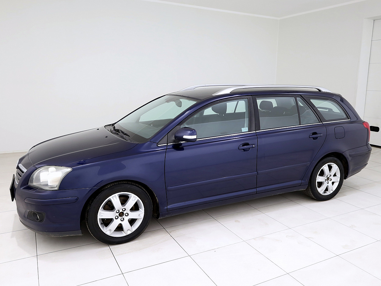 Toyota Avensis Linea Sol Facelift ATM 2.0 108 kW - Photo 2