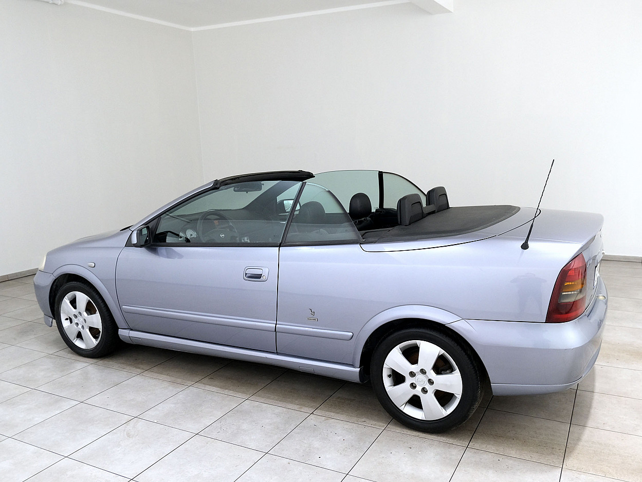 Opel Astra Cabrio Bertone 2.2 CDTi 92 kW - Photo 4