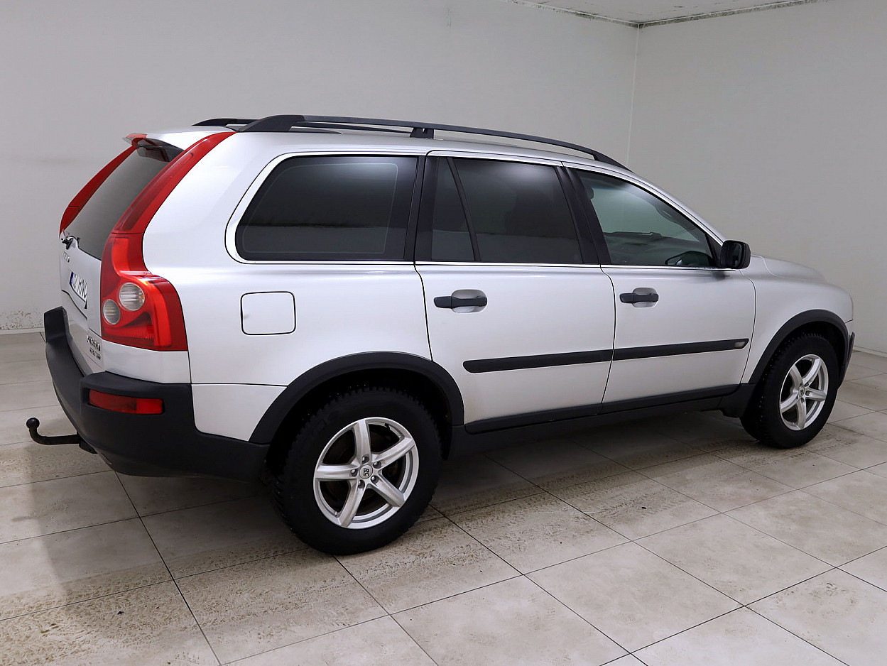 Volvo XC90 Summum ATM 2.4 D5 120 kW - Photo 3