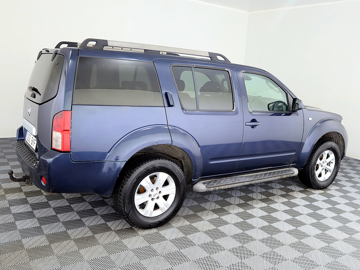 Nissan Pathfinder Comfort 4x4 2.5 DCi 128kW