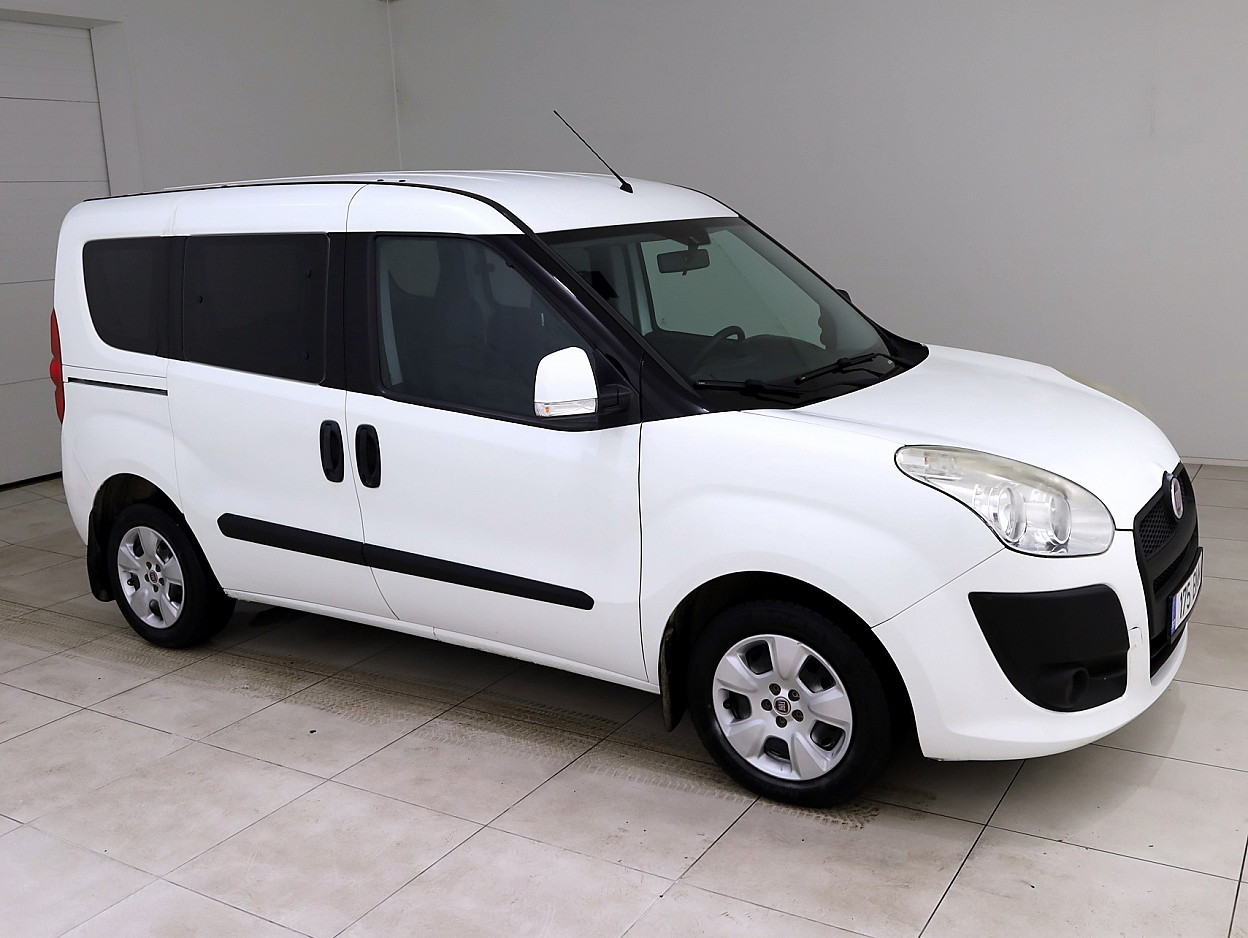 Fiat Doblo Multispace Facelift 1.2 JTD 66 kW - Photo 1