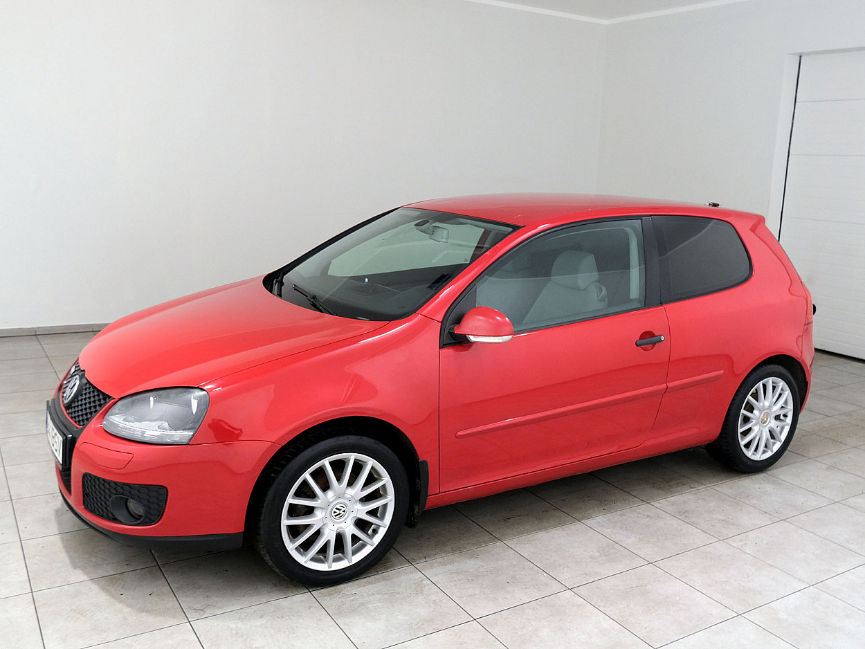 Volkswagen Golf GTI 2.0 110 kW - Photo 2