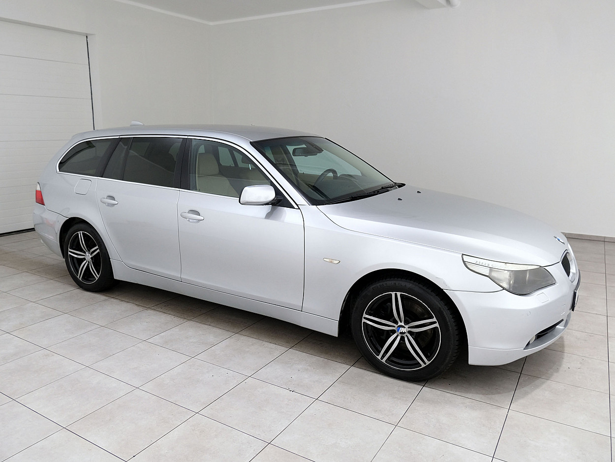 BMW 530 xDrive Executive ATM 3.0 XD 170 kW - Photo 1