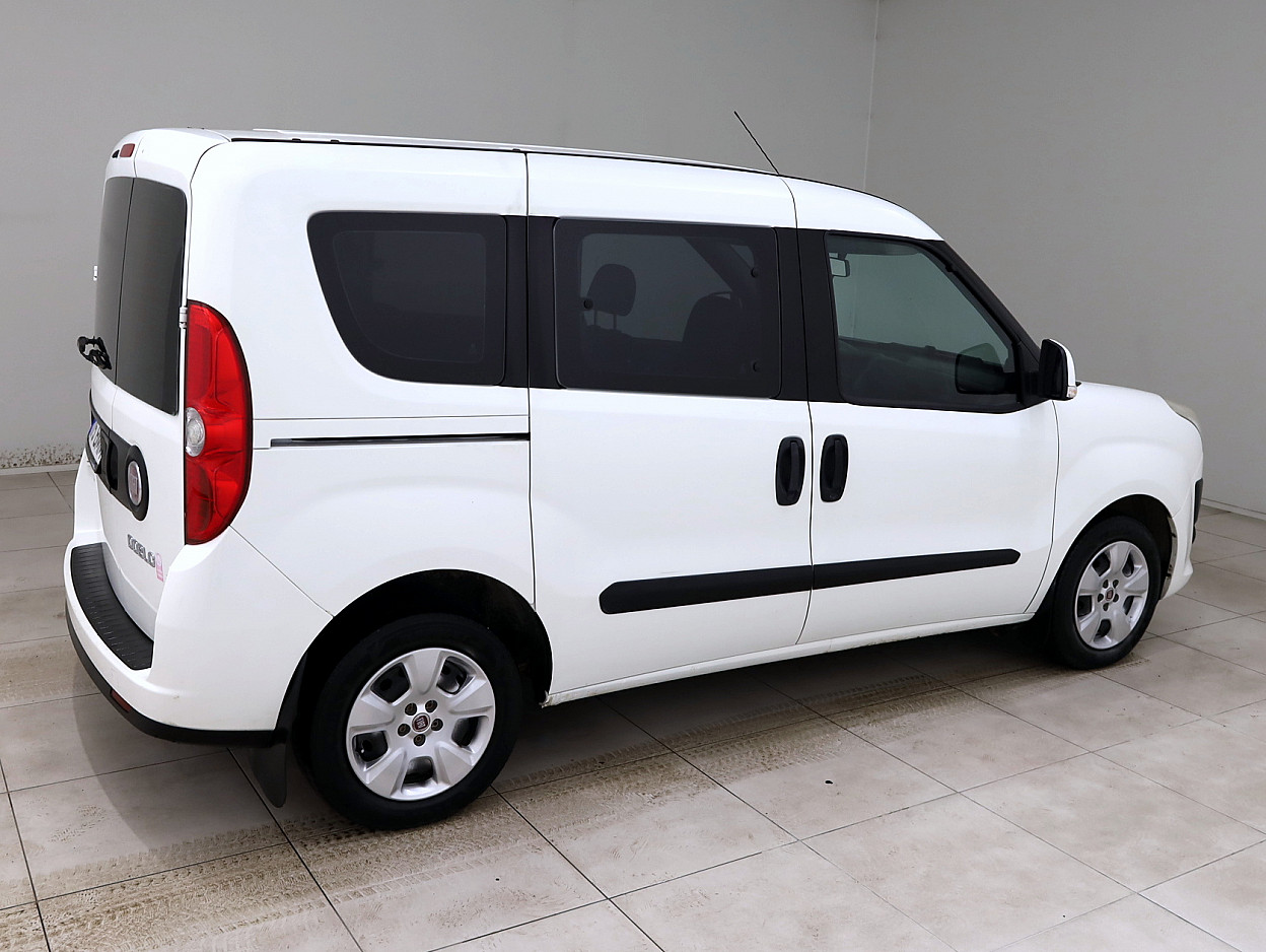 Fiat Doblo Multispace Facelift 1.2 JTD 66 kW - Photo 3