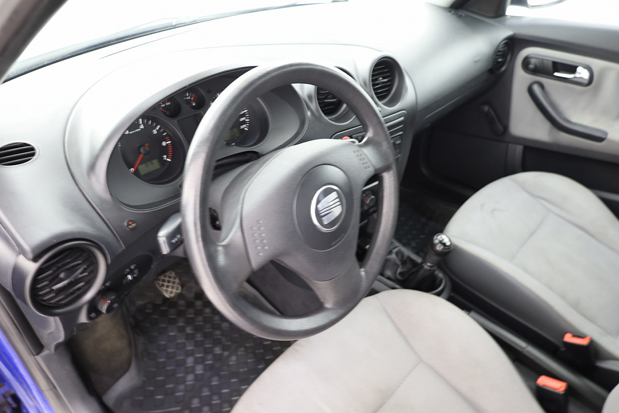 SEAT Ibiza Comfortline Facelift 1.2 47 kW - Photo 5