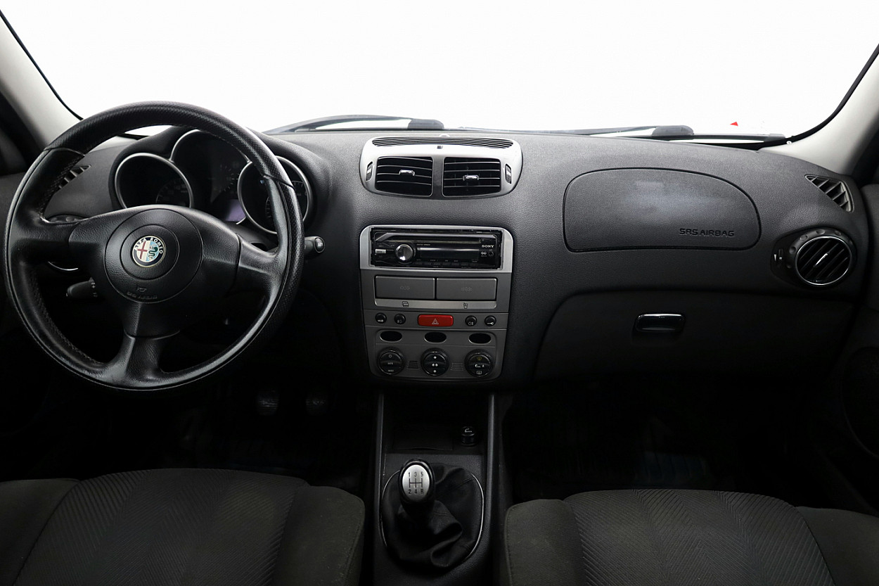 Alfa Romeo 147 Comfort 1.6 88 kW - Photo 5