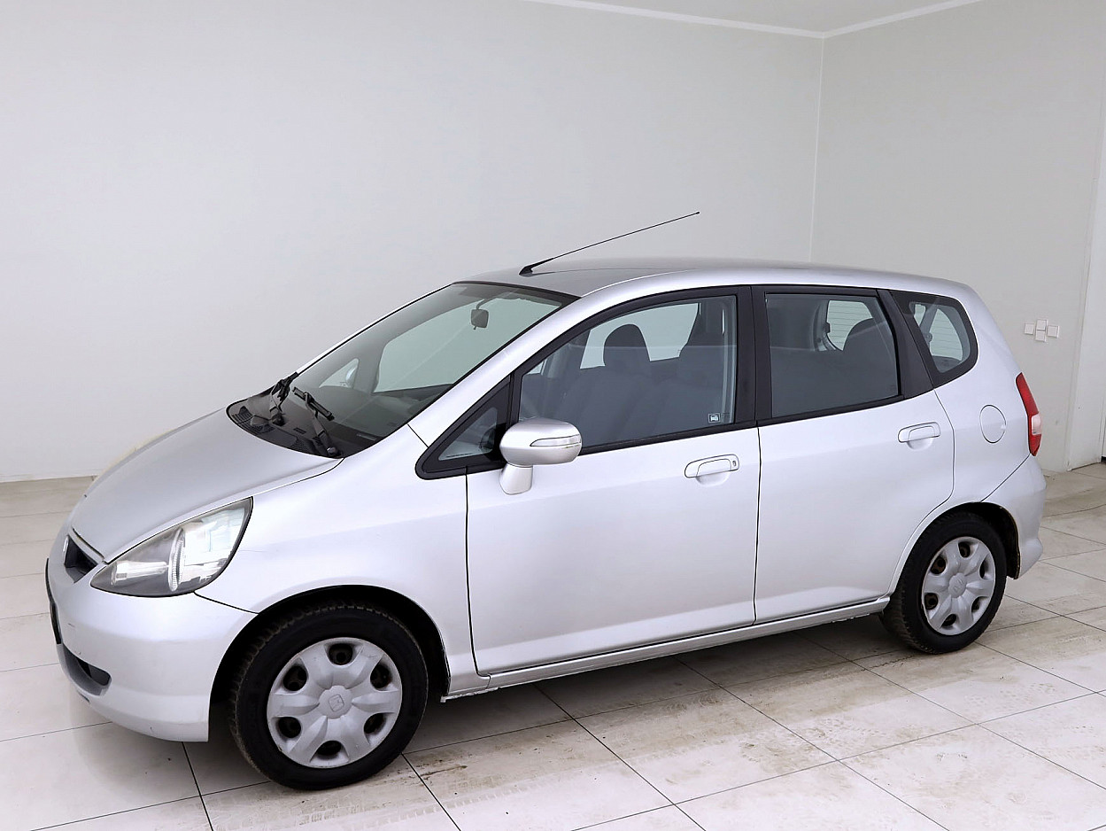 Honda Jazz Facelift 1.3 61 kW - Photo 2