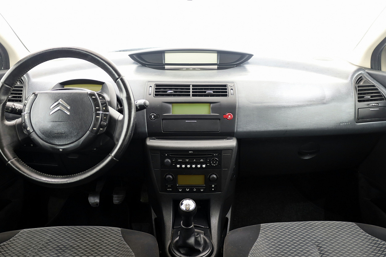 Citroen C4 Elegance 1.6 80 kW - Photo 5