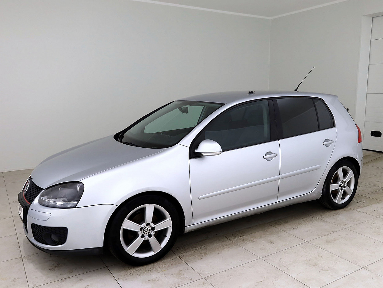 Volkswagen Golf GTI 2.0 TDI 103 kW - Photo 2