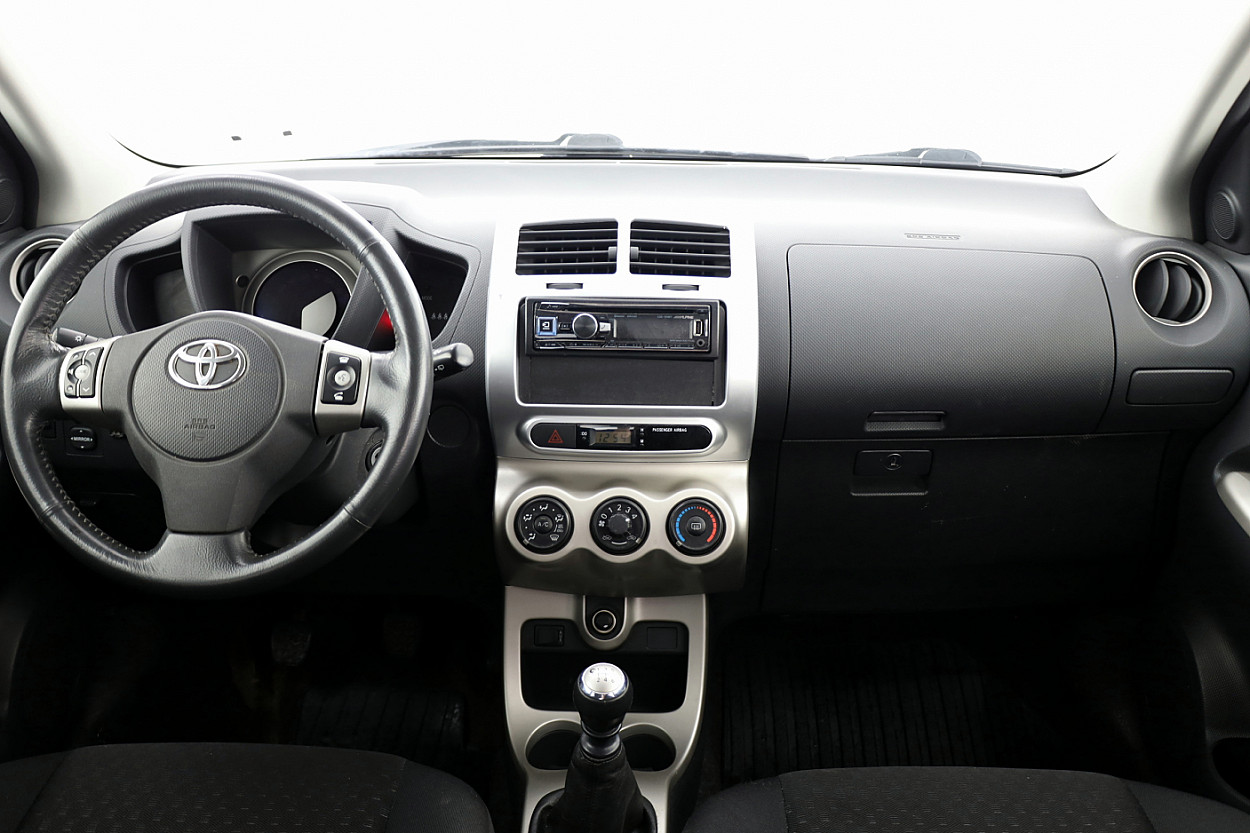 Toyota Urban Cruiser Linea Sol 1.3 74kW