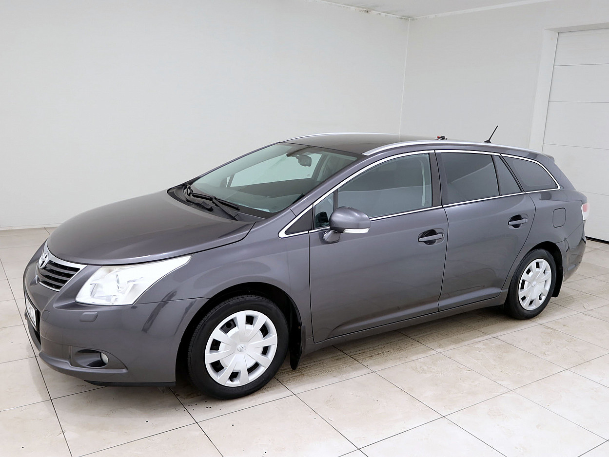 Toyota Avensis Linea Sol ATM 1.8 108 kW - Photo 2