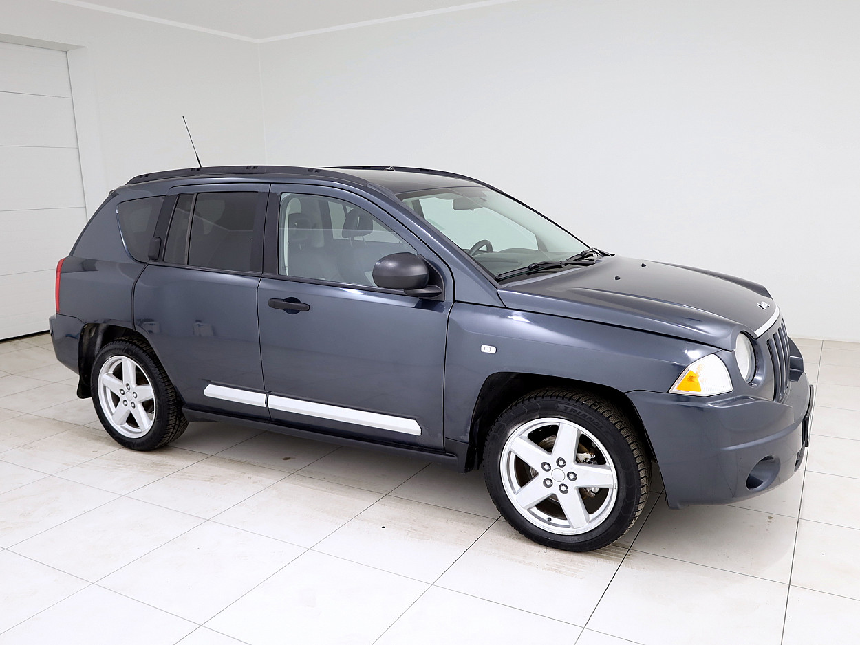 Jeep Compass Limited 4x4 2.0 CRD 103 kW - Photo 1