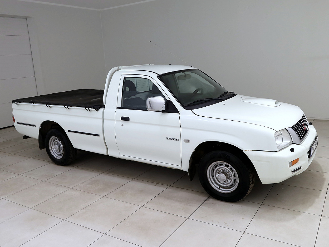 Mitsubishi L200 Pickup 2.5 Di-D 66 kW - Photo 1