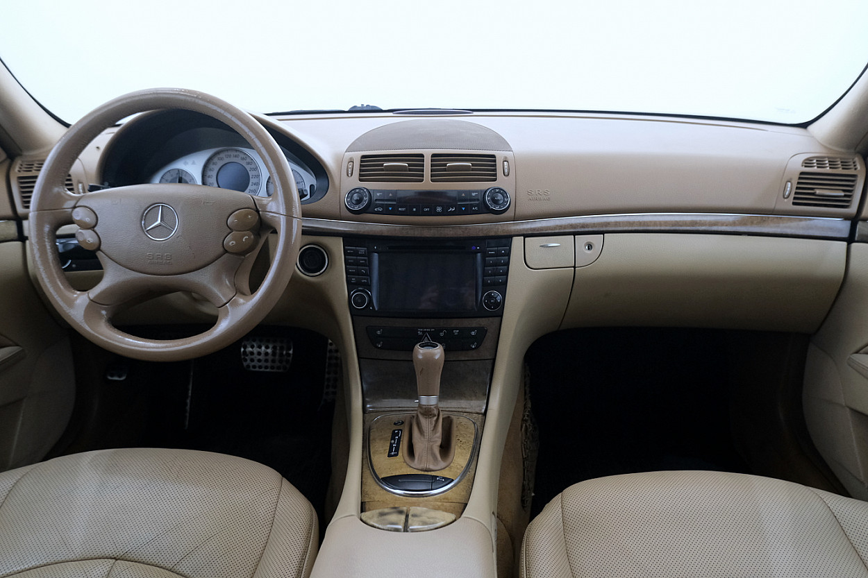 Mercedes-Benz E 280 Avantgarde Facelift ATM 3.0 CDI 140 kW - Photo 6