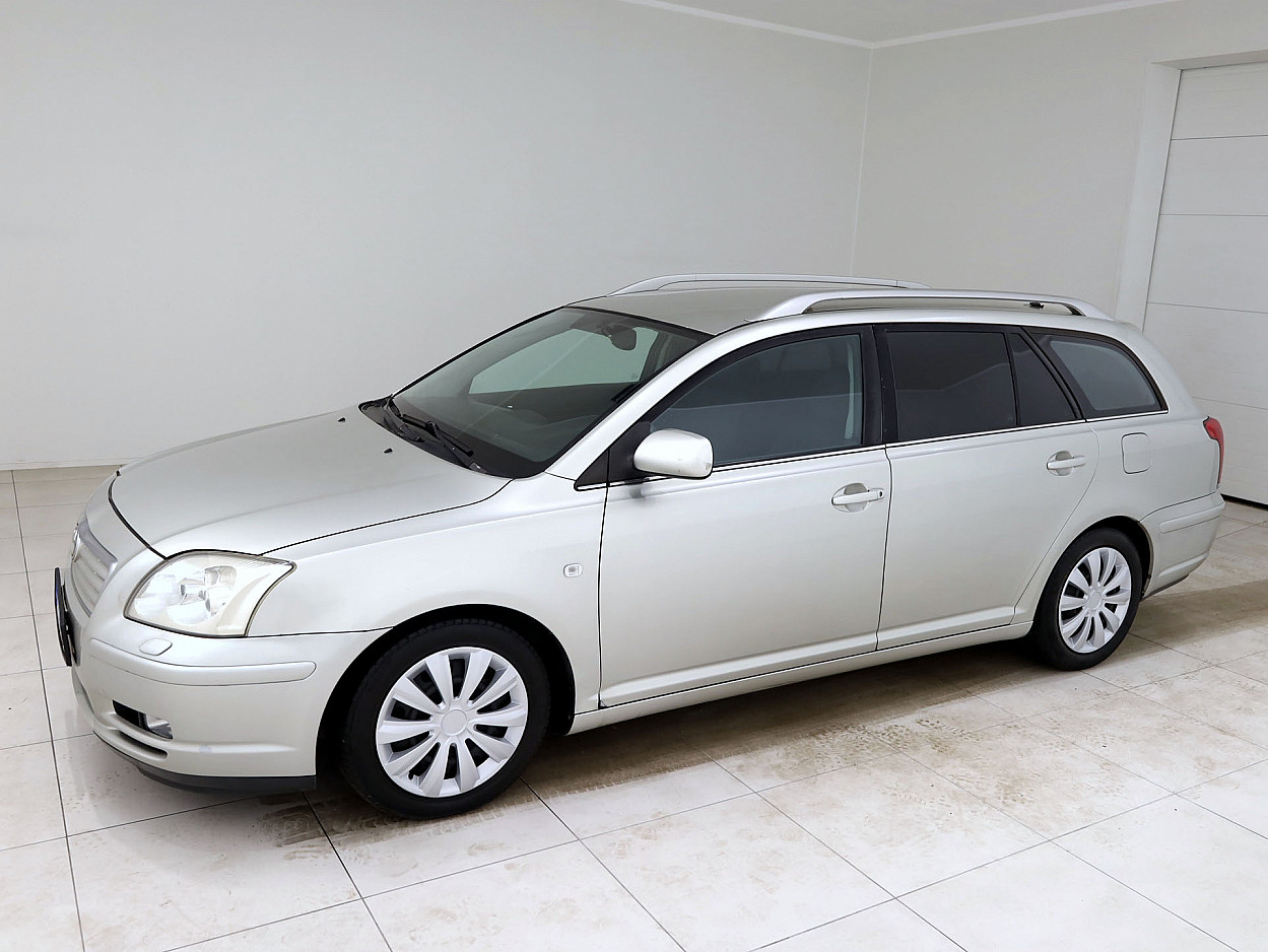 Toyota Avensis Linea Sol ATM 2.0 108 kW - Photo 2