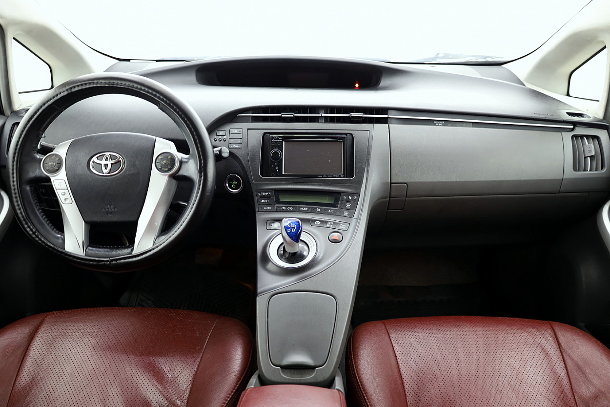 Toyota Prius Luxury Facelift 1.8 73 kW - Photo 5