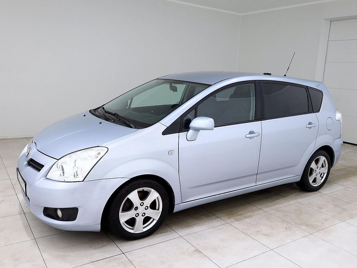 Toyota Corolla Verso Linea Sol Facelift 2.2 D-4D 100 kW - Photo 2