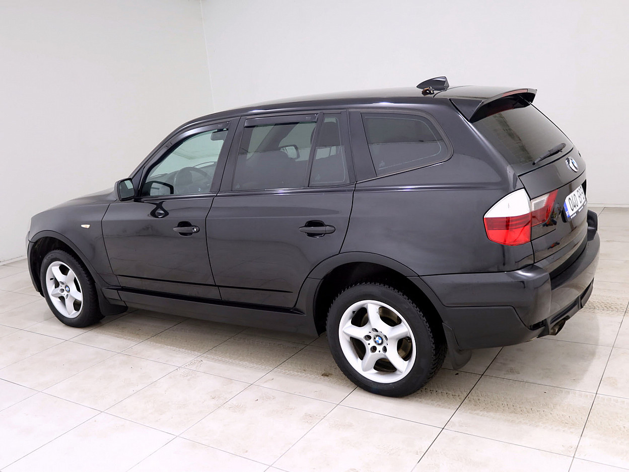 BMW X3 Executive Facelift ATM 2.0 D 130 kW - Photo 4