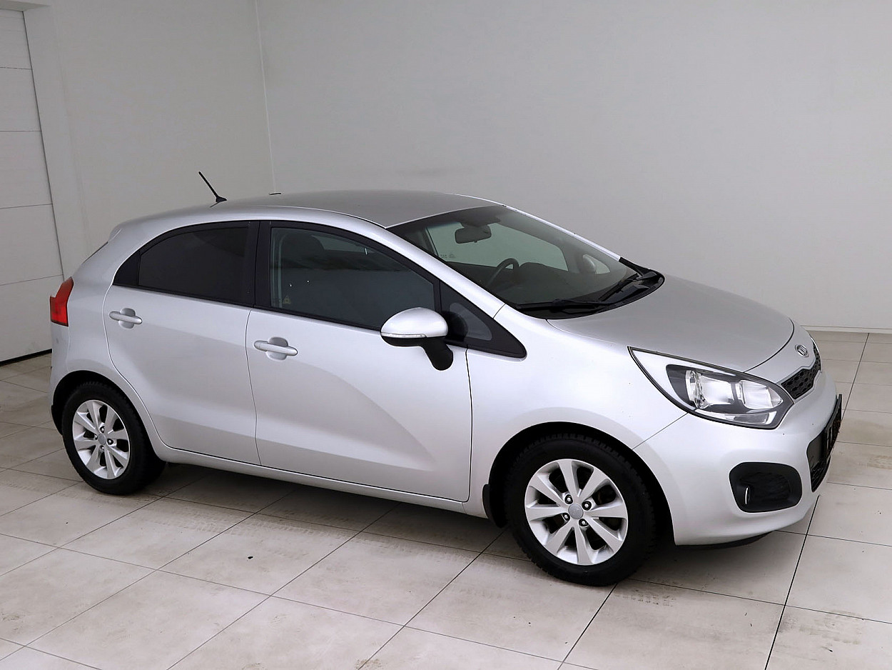 Kia Rio Comfort 1.4 80 kW - Photo 1