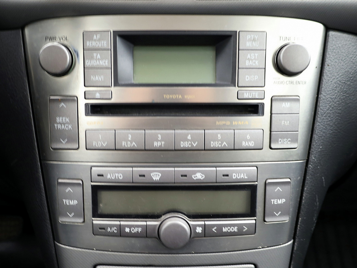 Toyota Avensis Linea Sol Facelift ATM 2.0 108 kW - Photo 8