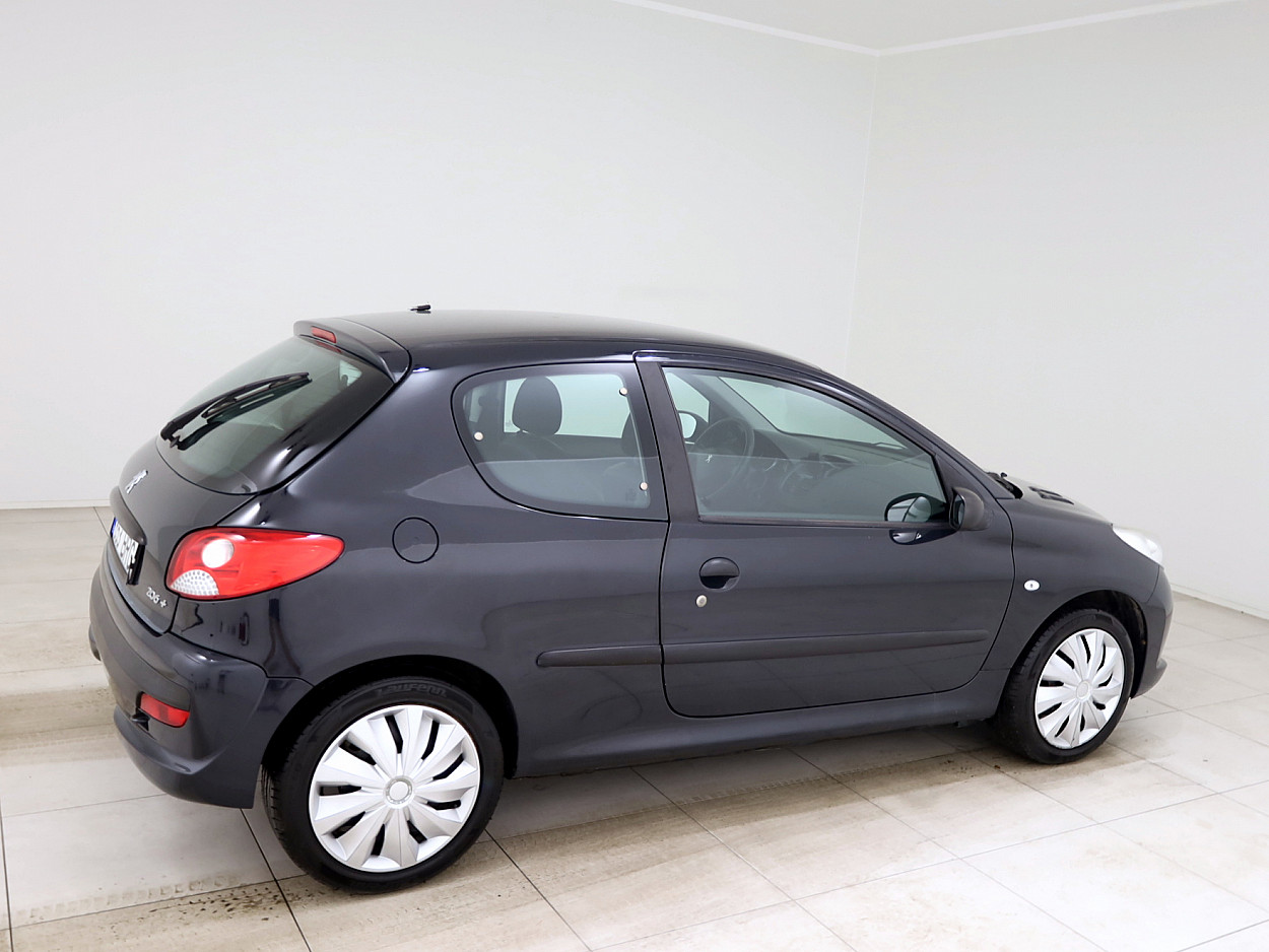 Peugeot 206 + Facelift 1.4 54 kW - Photo 3