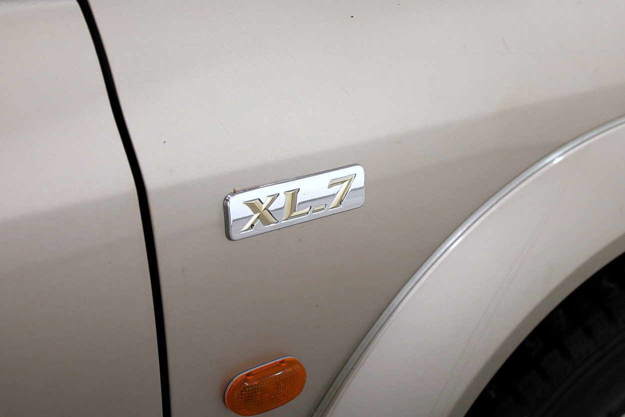 Suzuki Grand Vitara XL-7 Luxury 4x4 ATM 2.7 135 kW - Photo 10