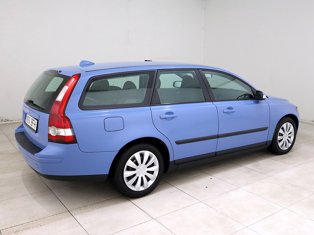 Volvo V50 Momentum 2.0 D4 100 kW - Photo 3