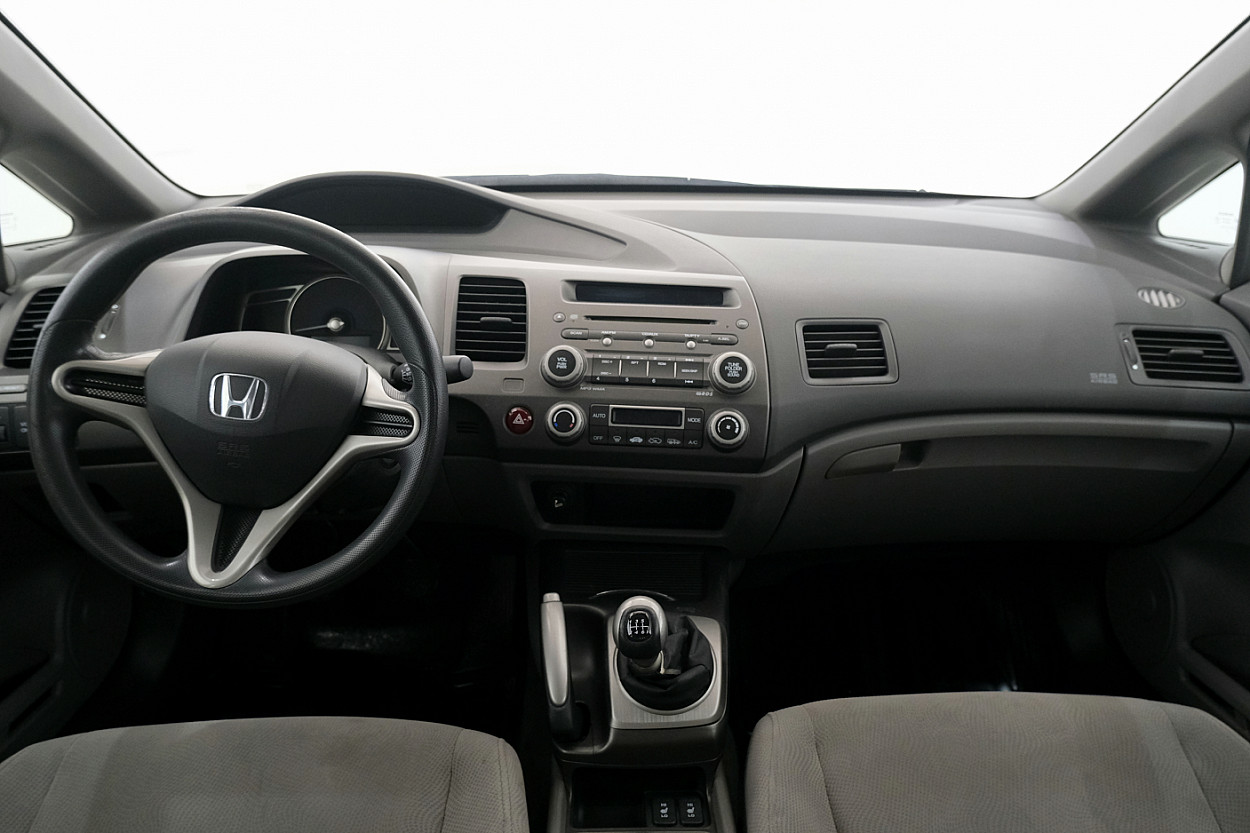 Honda Civic Facelift 1.8 103 kW - Photo 5