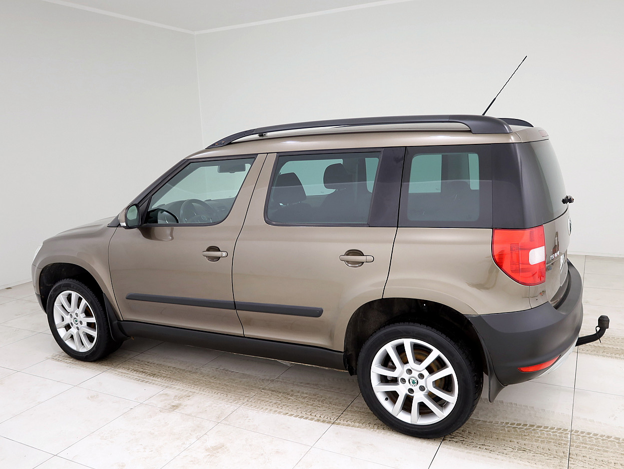 Skoda Yeti Comfortline 4x4 1.8 118 kW - Photo 4