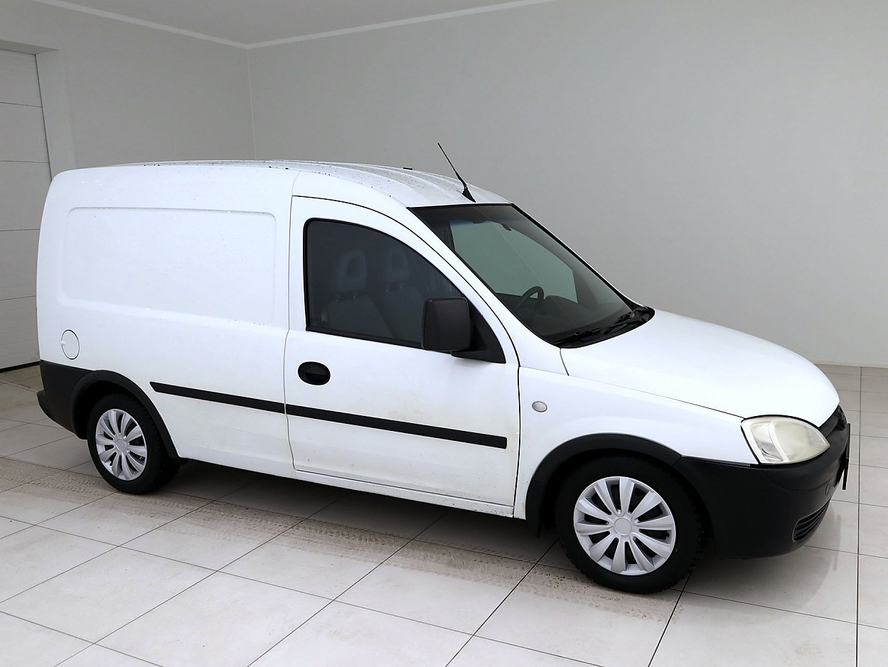 Opel Combo Van 1.4 66 kW - Photo 1