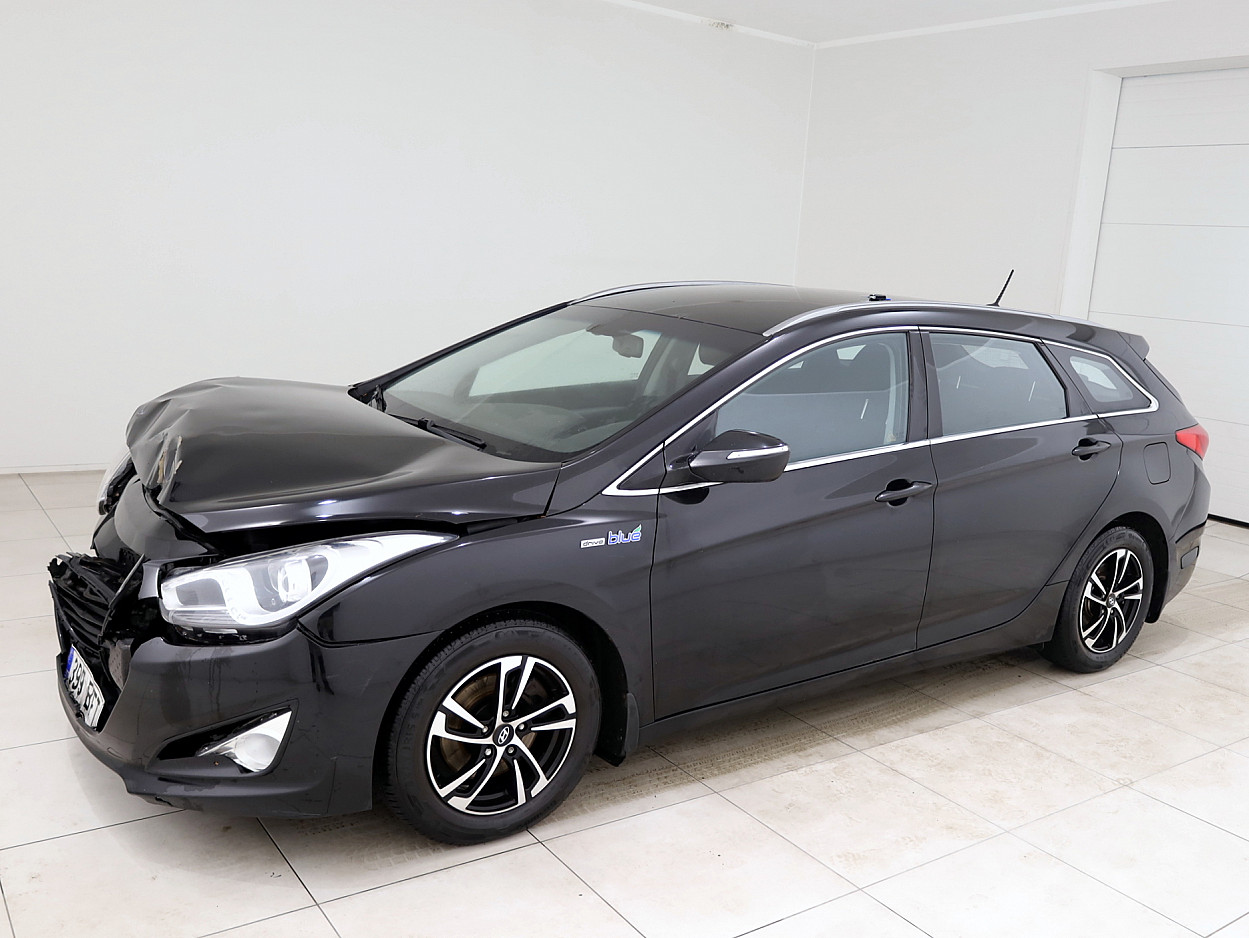 Hyundai i40 Comfort 1.6 99 kW - Photo 2