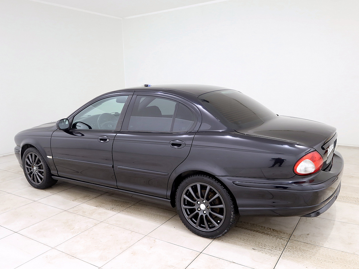 Jaguar X-Type Luxury Facelift ATM 2.1 114 kW - Photo 4