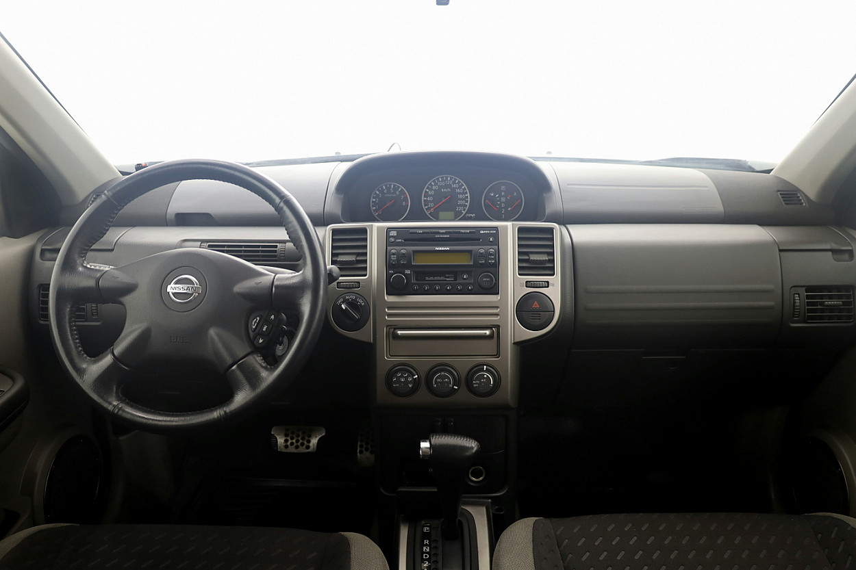 Nissan X-Trail Facelift ATM 2.0 103 kW - Photo 5