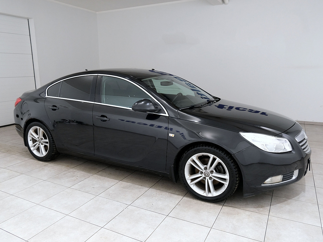 Opel Insignia Sport 1.6 132 kW - Photo 1