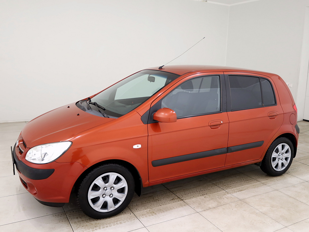 Hyundai Getz Elegance ATM 1.4 71 kW - Photo 2