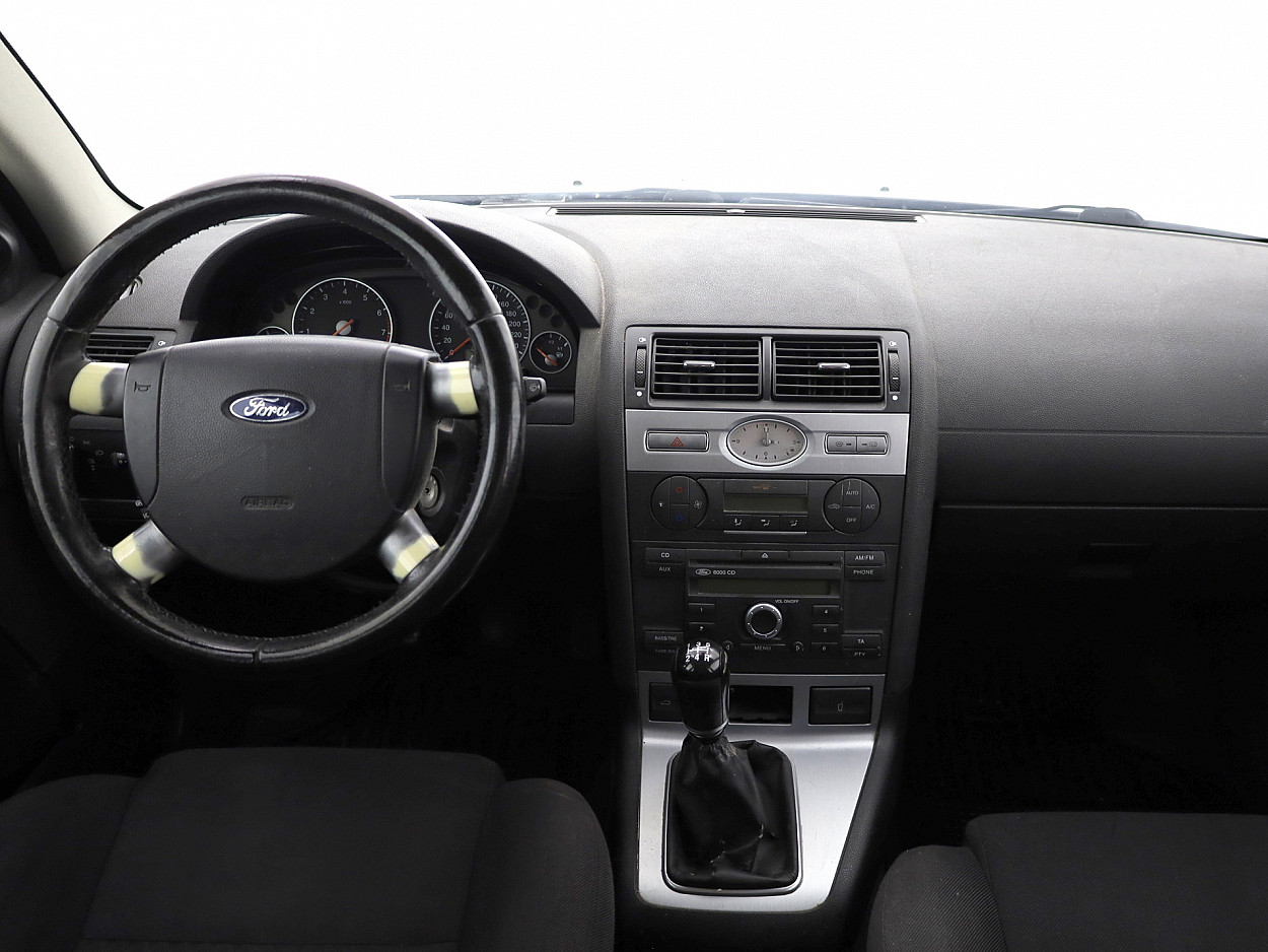 Ford Mondeo 1.8 92 kW - Photo 5