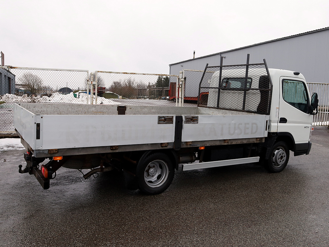 Mitsubishi Canter 3.0 Di-D 81 kW - Photo 3