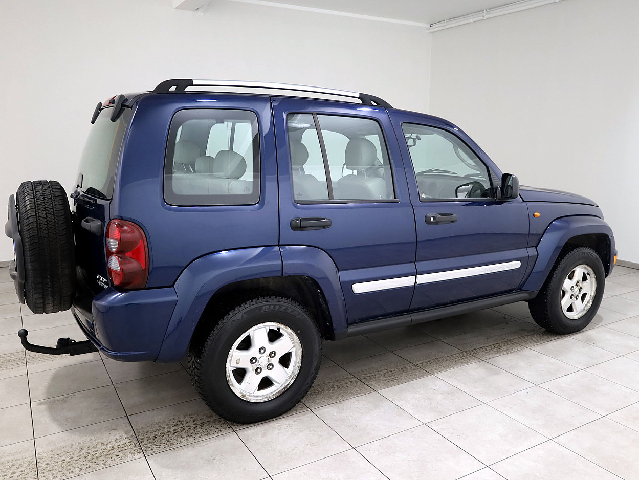 Jeep Cherokee Limited ATM 2.8 CRD 120 kW - Photo 3