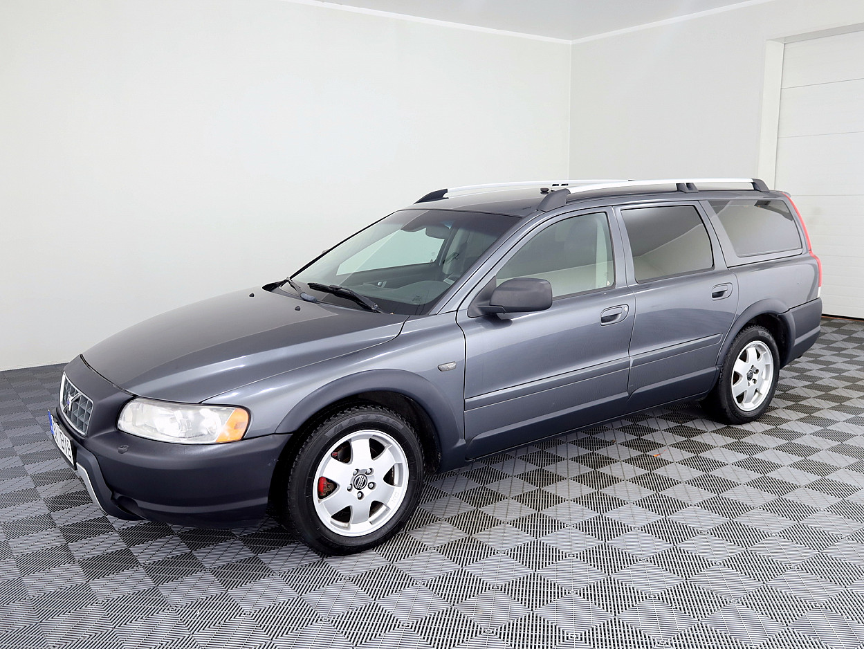 Volvo XC70 Summum Facelift ATM 2.4 D5 136kW