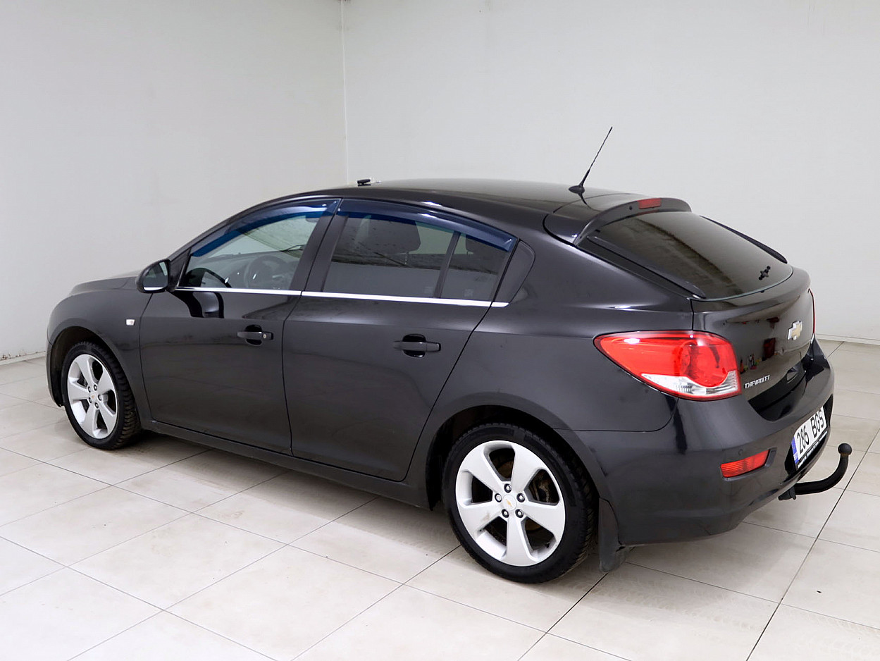 Chevrolet Cruze Comfort LPG ATM 1.8 104 kW - Photo 4