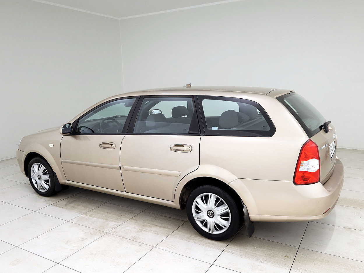 Chevrolet Lacetti Caravan 1.6 80 kW - Photo 4