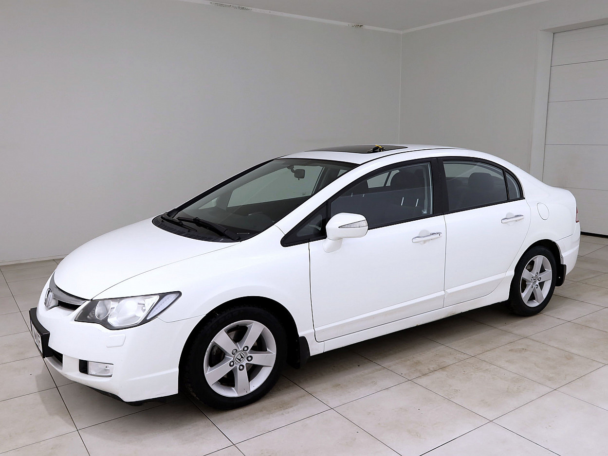 Honda Civic Elegance ATM 1.8 103 kW - Photo 2