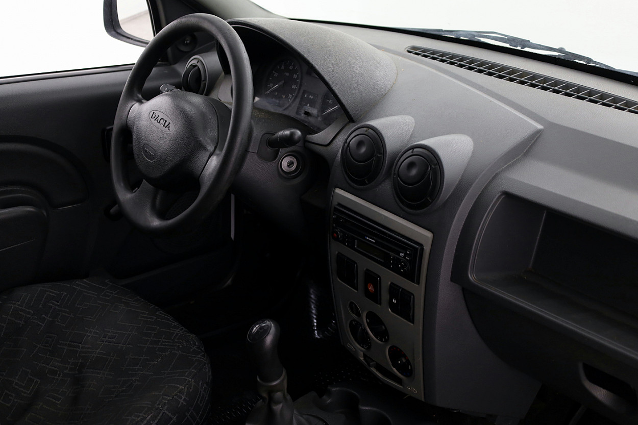 Dacia Logan Van 1.6 62 kW - Photo 5